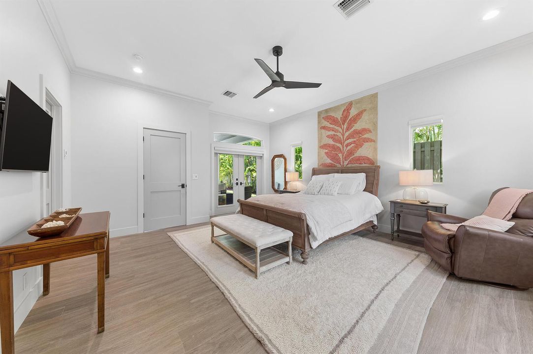 Spacious Primary Suite