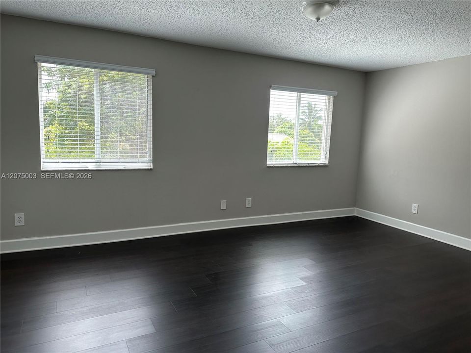 For Rent: $3,500 (4 beds, 2 baths, 2240 Square Feet)