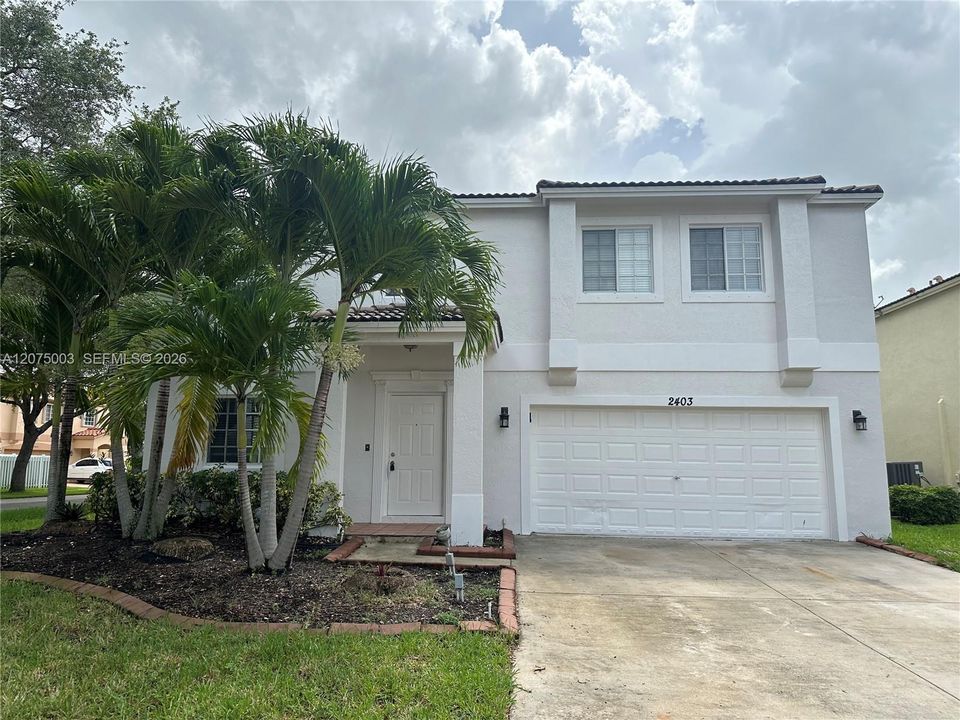 For Rent: $3,500 (4 beds, 2 baths, 2240 Square Feet)