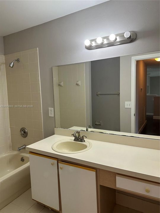For Rent: $3,500 (4 beds, 2 baths, 2240 Square Feet)