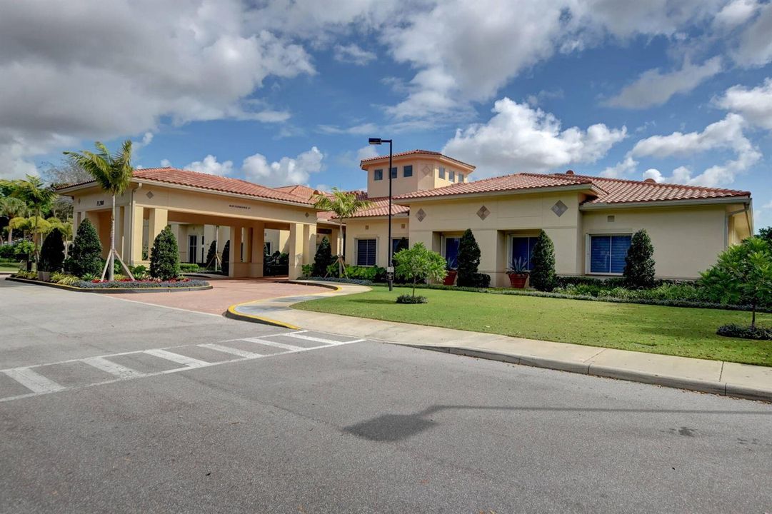 72-web-or-mls-39_valencia isles (1)