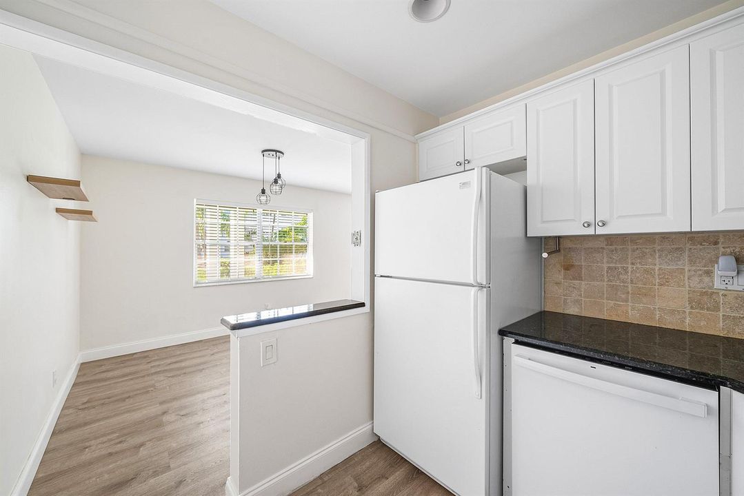 006-2455Northeast51stStreet-E102-FortLau