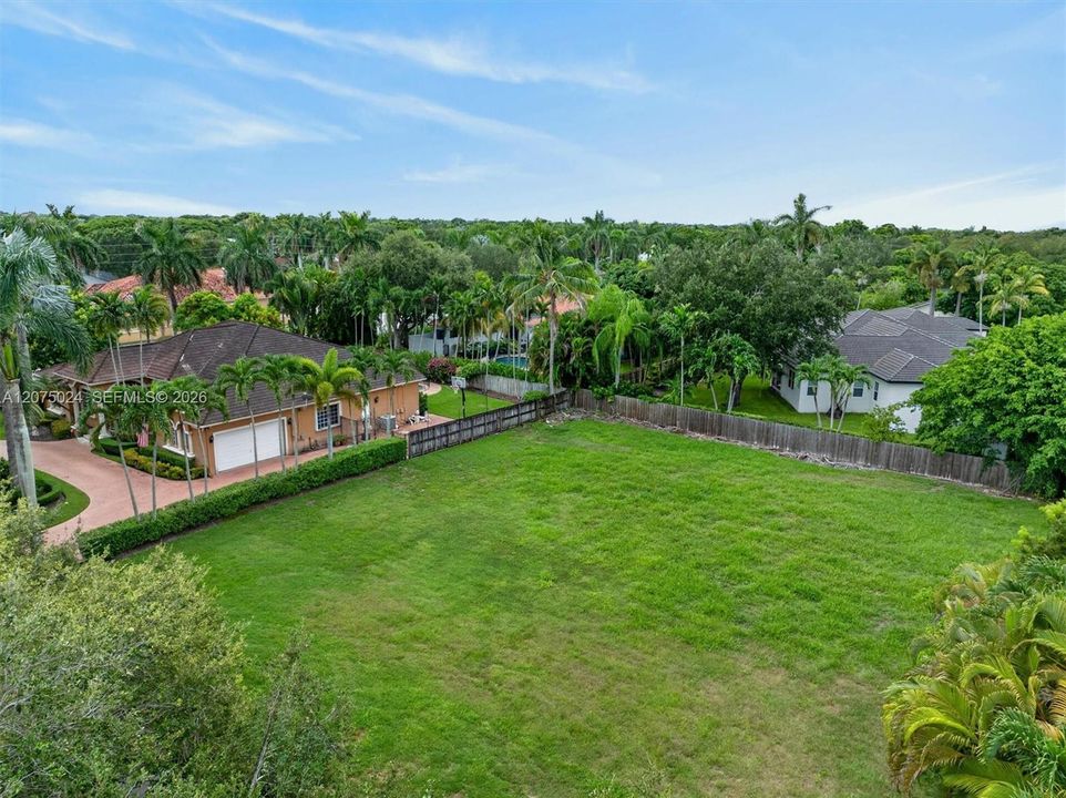 For Sale: $635,000 (0.35 acres)