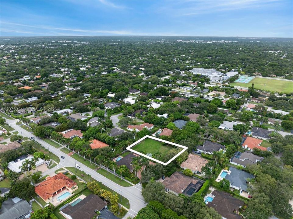 For Sale: $635,000 (0.35 acres)