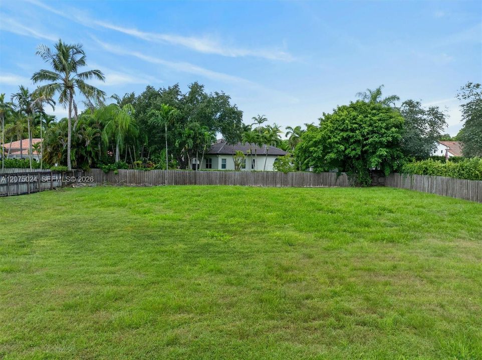 For Sale: $635,000 (0.35 acres)