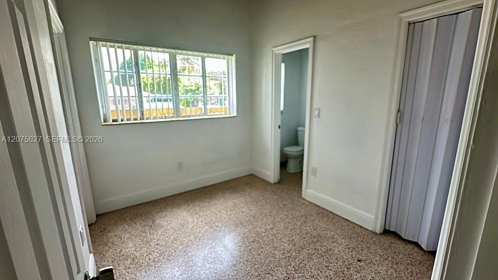 For Rent: $2,300 (2 beds, 2 baths, 739 Square Feet)