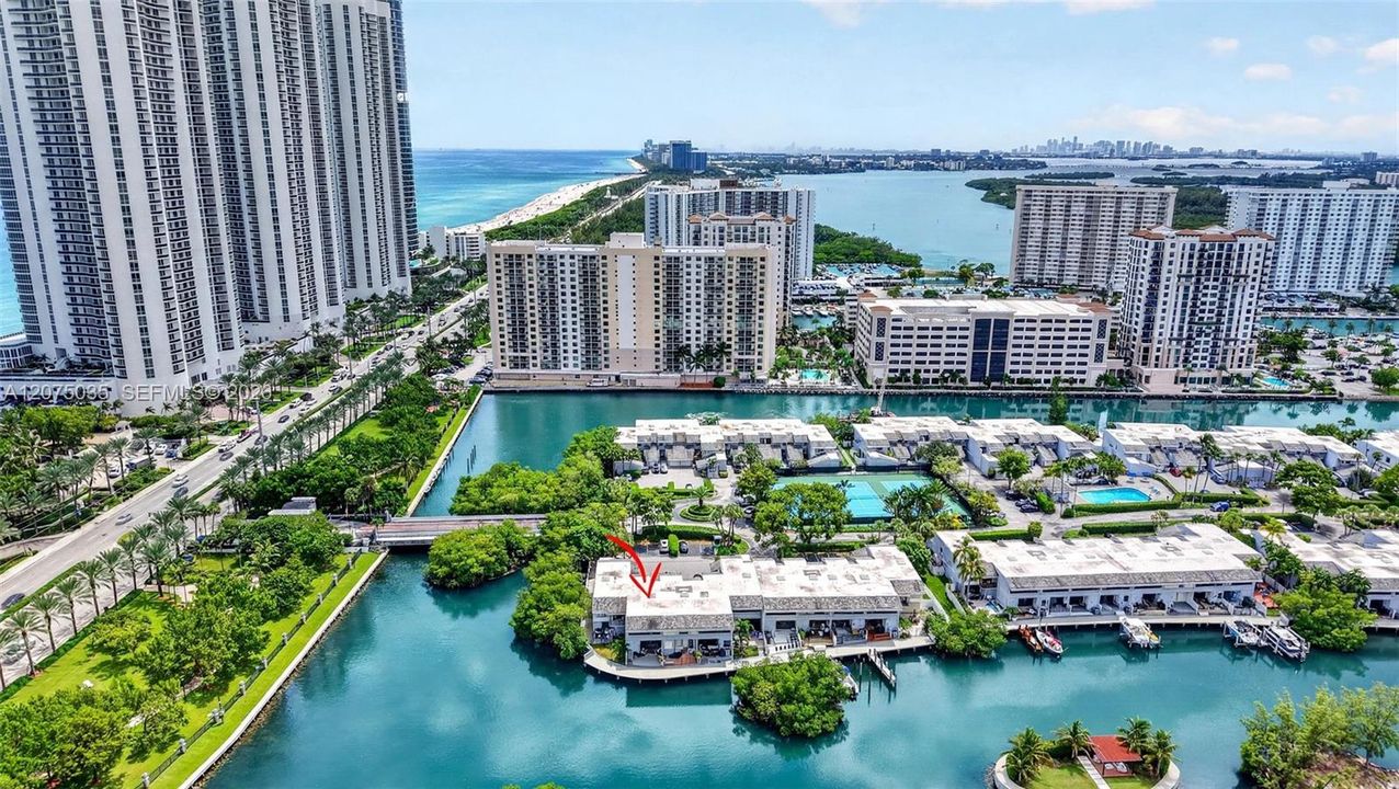 For Sale: $1,499,000 (3 beds, 2 baths, 2265 Square Feet)