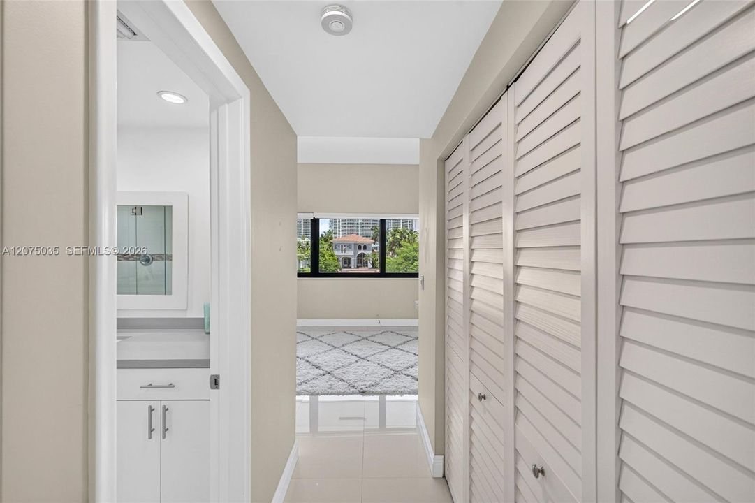 For Sale: $1,499,000 (3 beds, 2 baths, 2265 Square Feet)