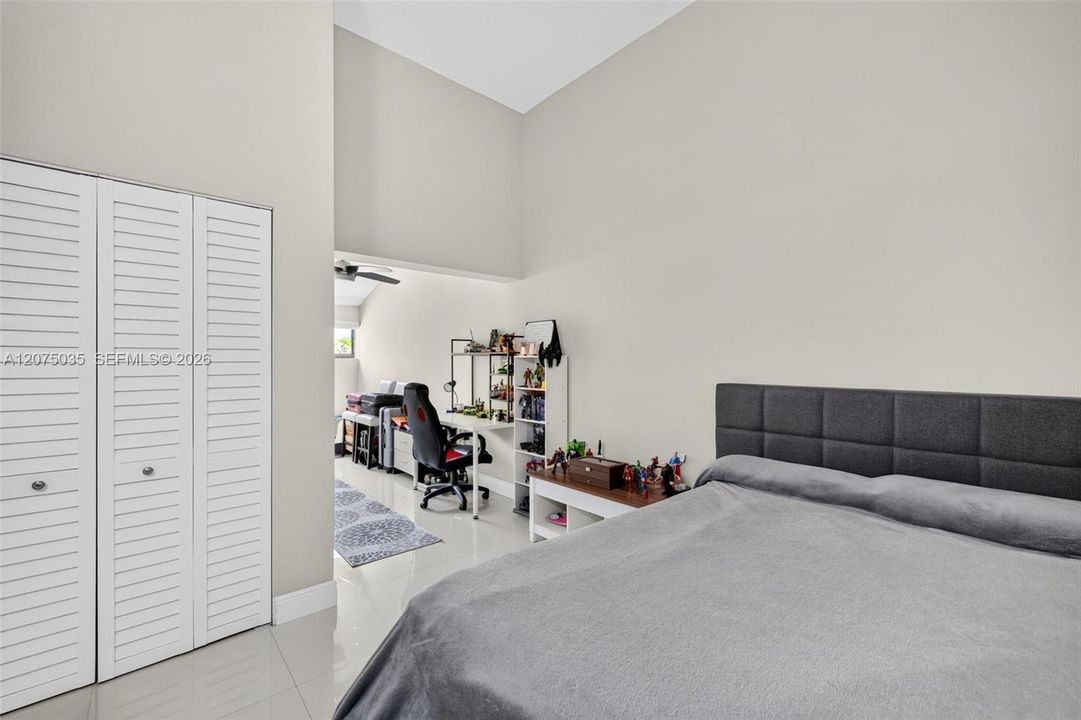 For Sale: $1,499,000 (3 beds, 2 baths, 2265 Square Feet)