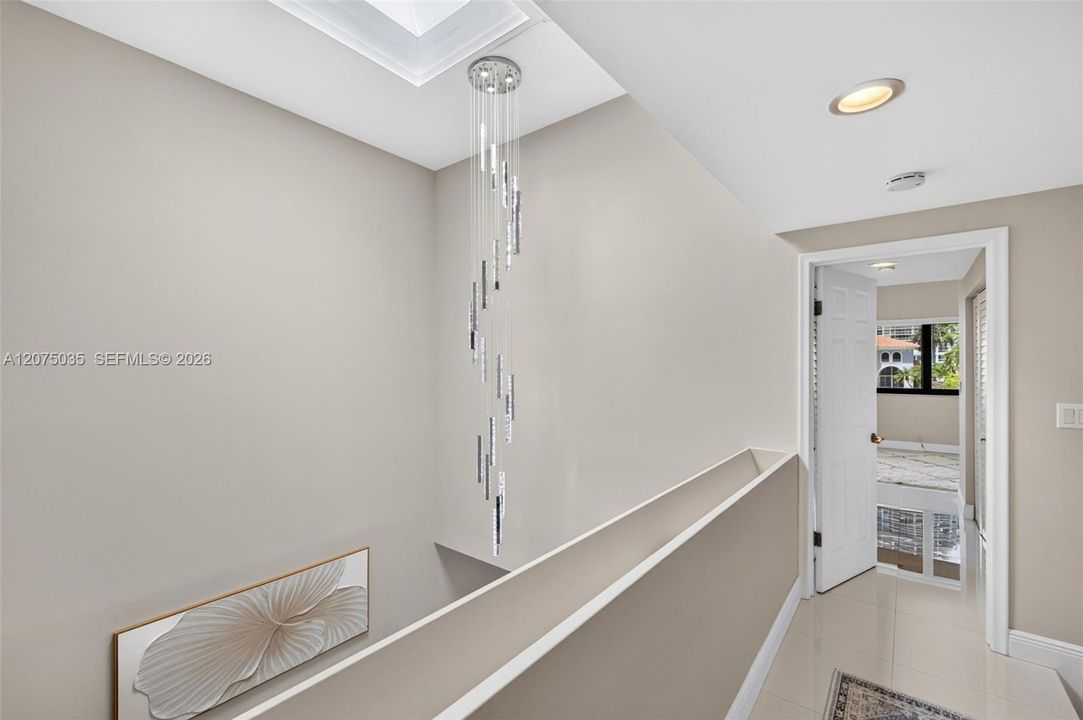 For Sale: $1,499,000 (3 beds, 2 baths, 2265 Square Feet)