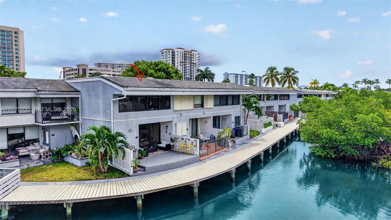 For Sale: $1,499,000 (3 beds, 2 baths, 2265 Square Feet)