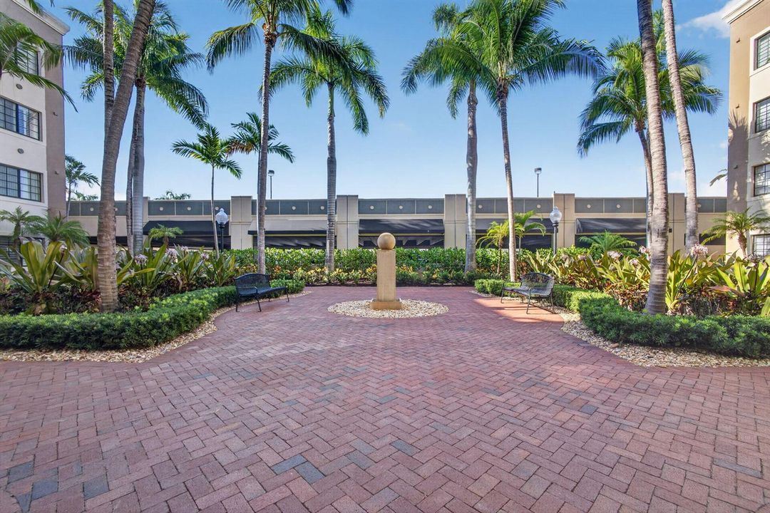 Building Courtyard