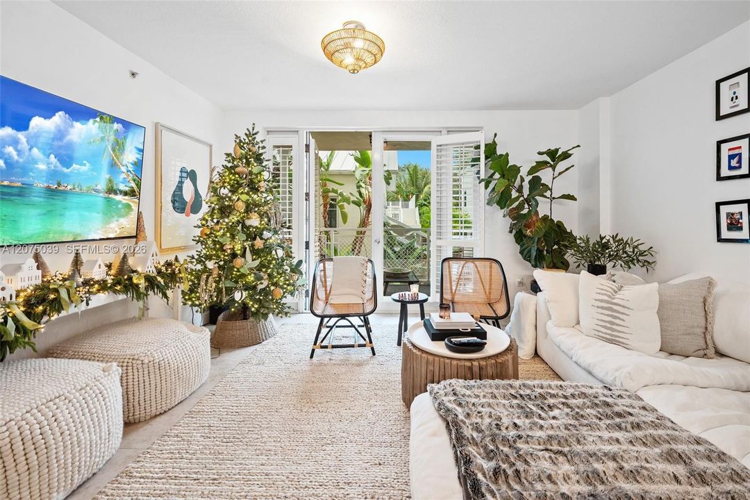 For Rent: $4,500 (1 beds, 2 baths, 1092 Square Feet)