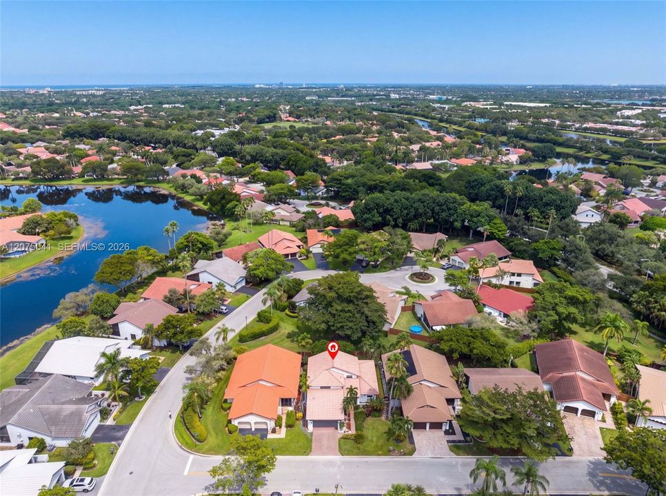 For Sale: $875,000 (4 beds, 2 baths, 2103 Square Feet)