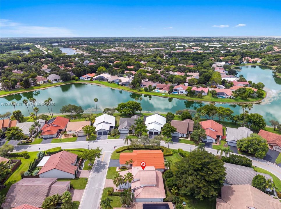For Sale: $875,000 (4 beds, 2 baths, 2103 Square Feet)