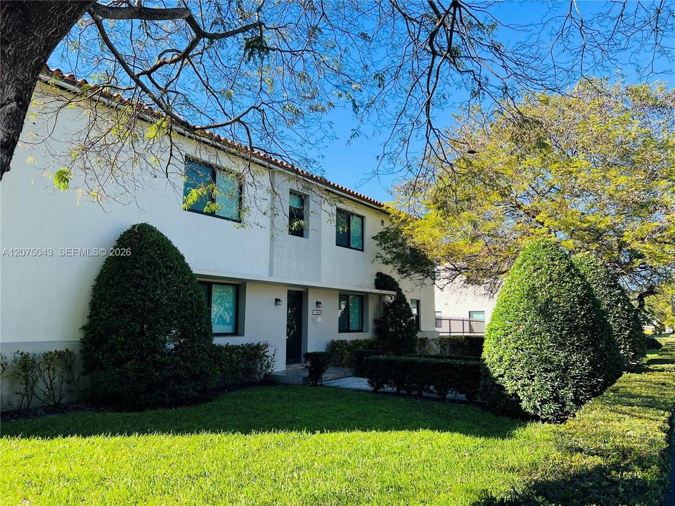 For Rent: $2,650 (2 beds, 1 baths, 0 Square Feet)