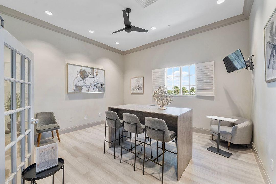 Office space The Commons