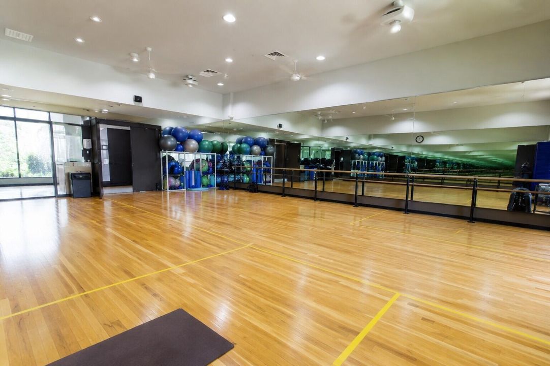 Yoga Gym