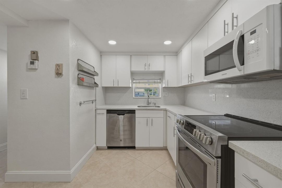 8. Kitchen 1.5