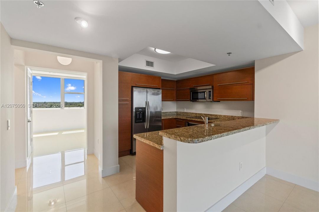 For Sale: $350,000 (3 beds, 2 baths, 1271 Square Feet)