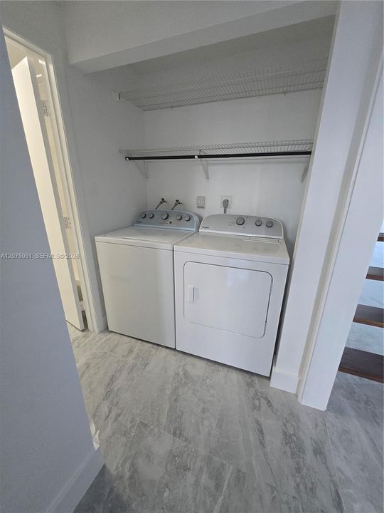 For Rent: $2,900 (3 beds, 2 baths, 1032 Square Feet)