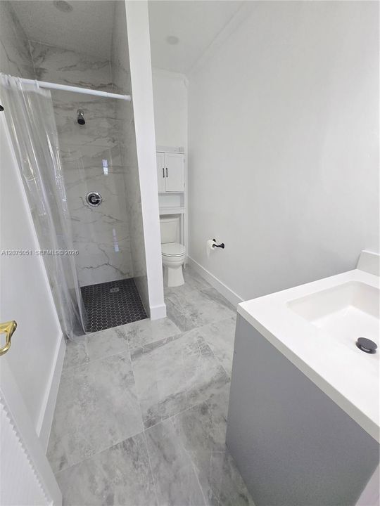 For Rent: $2,900 (3 beds, 2 baths, 1032 Square Feet)