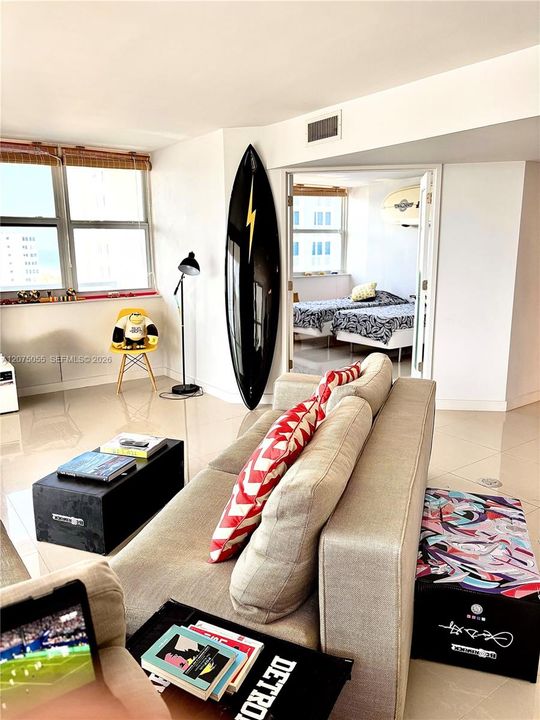 For Sale: $949,000 (2 beds, 2 baths, 1550 Square Feet)