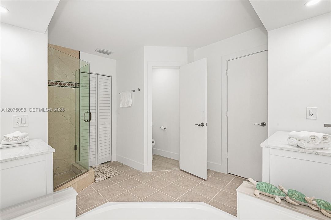 For Rent: $5,600 (3 beds, 2 baths, 1878 Square Feet)