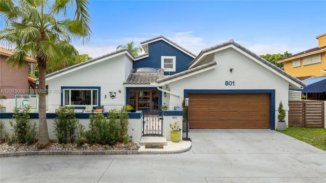 For Sale: $1,375,000 (5 beds, 3 baths, 3242 Square Feet)