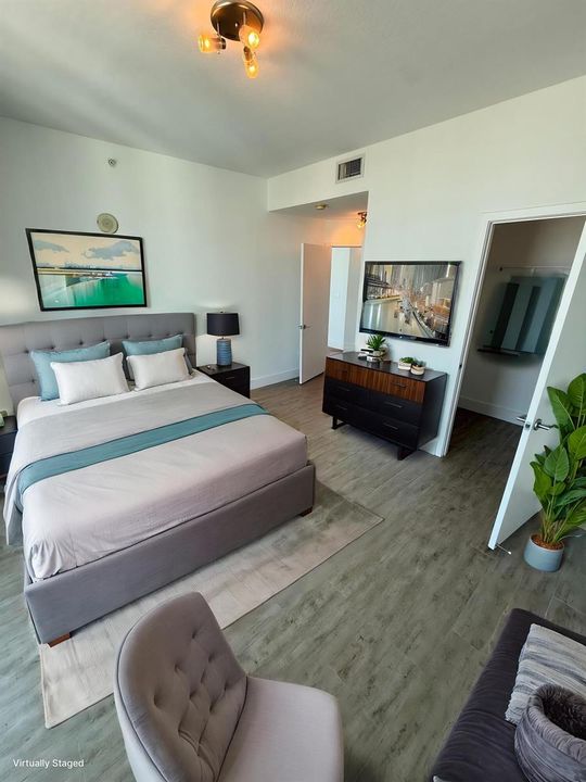 Masterbedroomcorner - Bedroom - Modern -