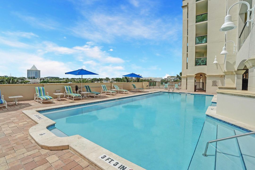 Sun Deck and Pool