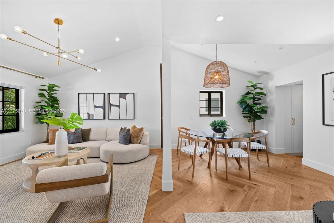 For Sale: $1,385,000 (3 beds, 2 baths, 1738 Square Feet)