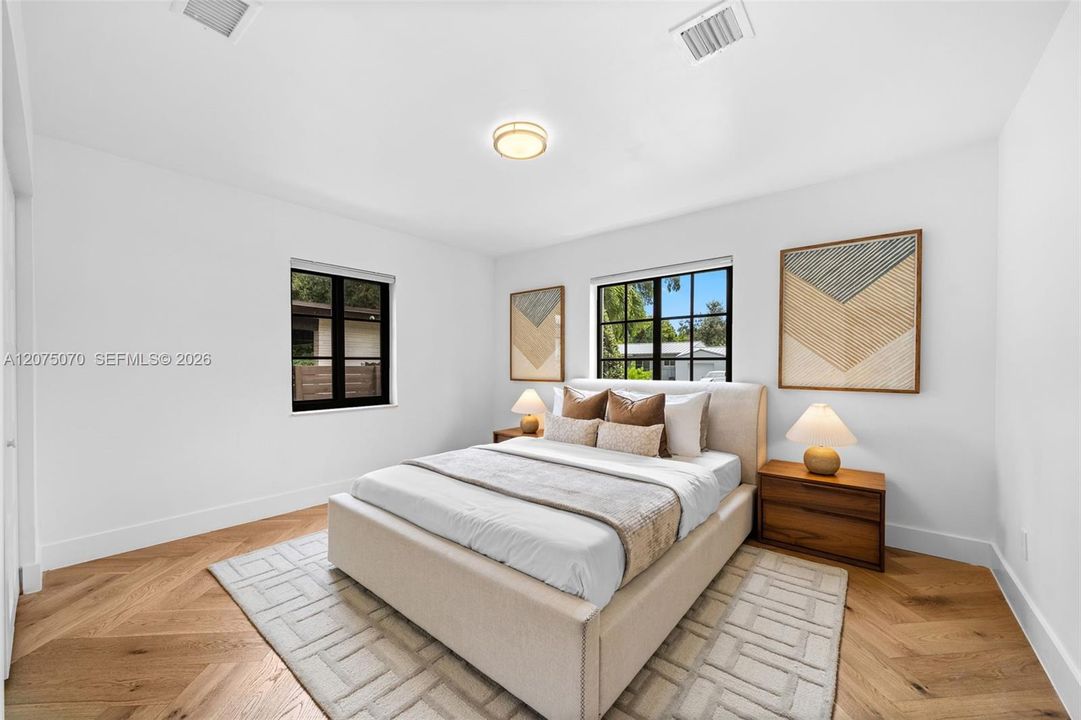 2nd bedroom
