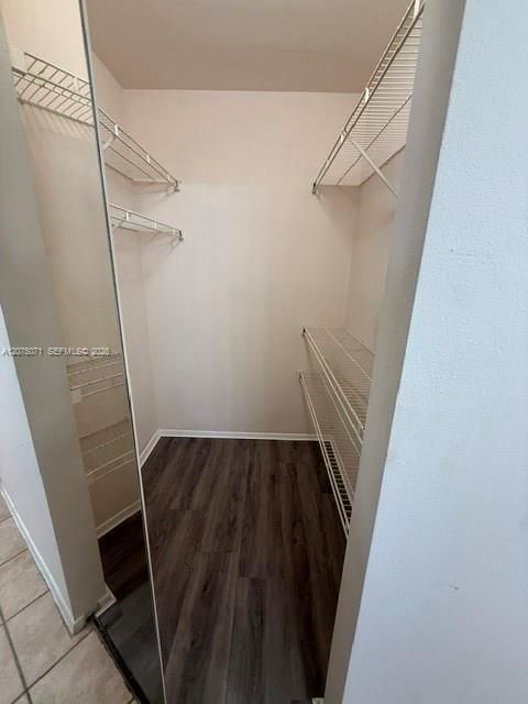 For Rent: $2,100 (2 beds, 2 baths, 1114 Square Feet)