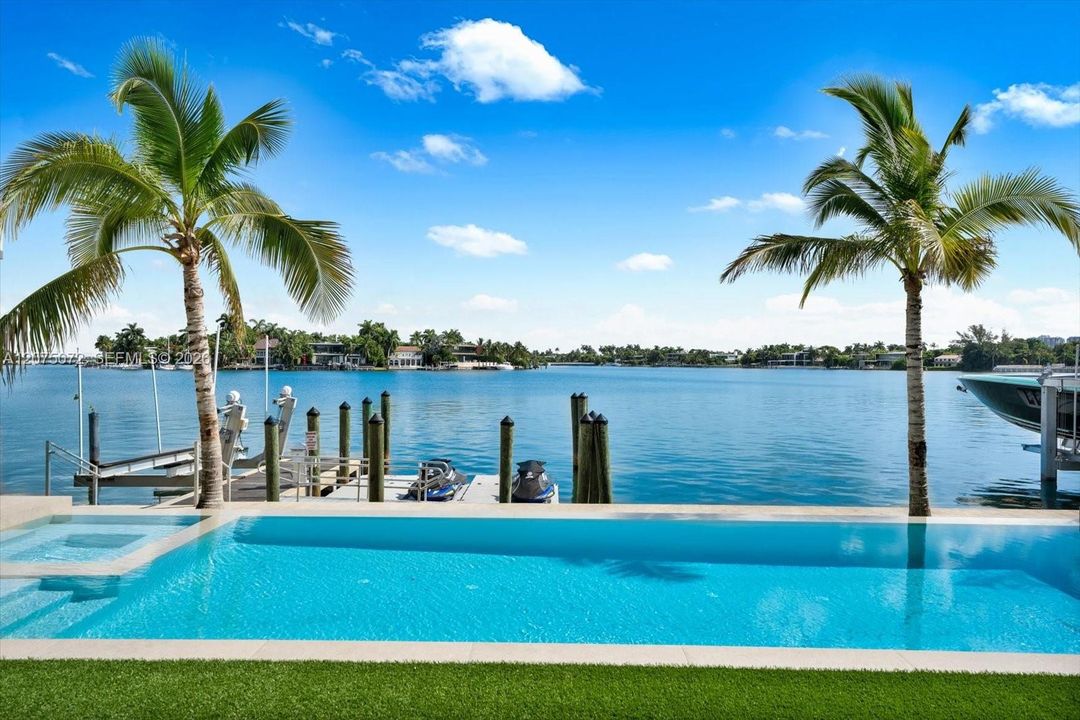 En Venta: $42,000,000 (6 camas, 7 baños, 7256 Pies cuadrados)