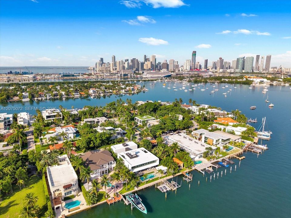 En Venta: $42,000,000 (6 camas, 7 baños, 7256 Pies cuadrados)