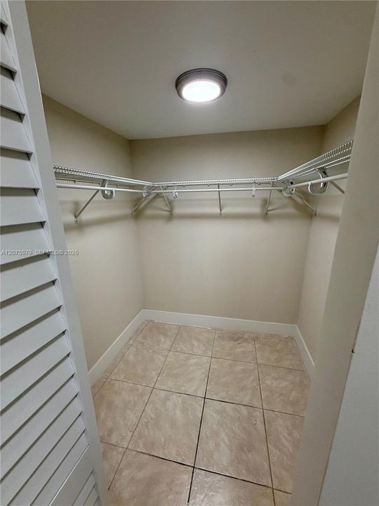 For Rent: $1,750 (2 beds, 2 baths, 1112 Square Feet)
