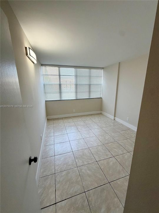 For Rent: $1,750 (2 beds, 2 baths, 1112 Square Feet)