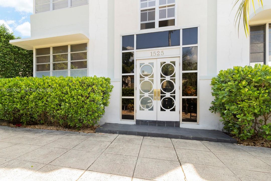 En Venta: $182,000 (0 camas, 1 baños, 450 Pies cuadrados)