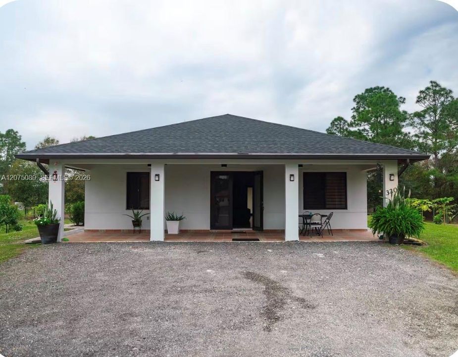 En Venta: $515,000 (3 camas, 2 baños, 0 Pies cuadrados)