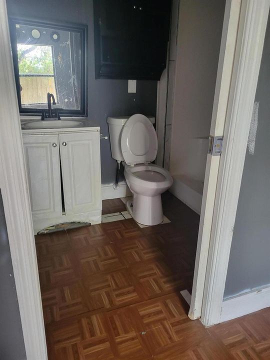 Master bath room