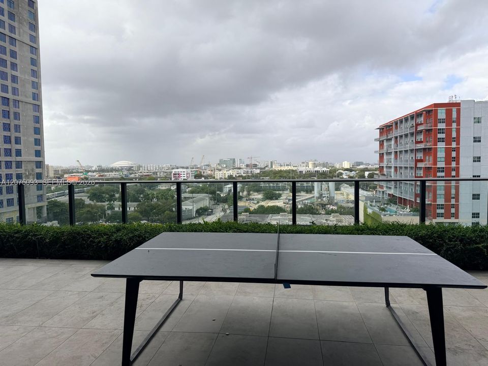 En Venta: $370,000 (0 camas, 1 baños, 580 Pies cuadrados)