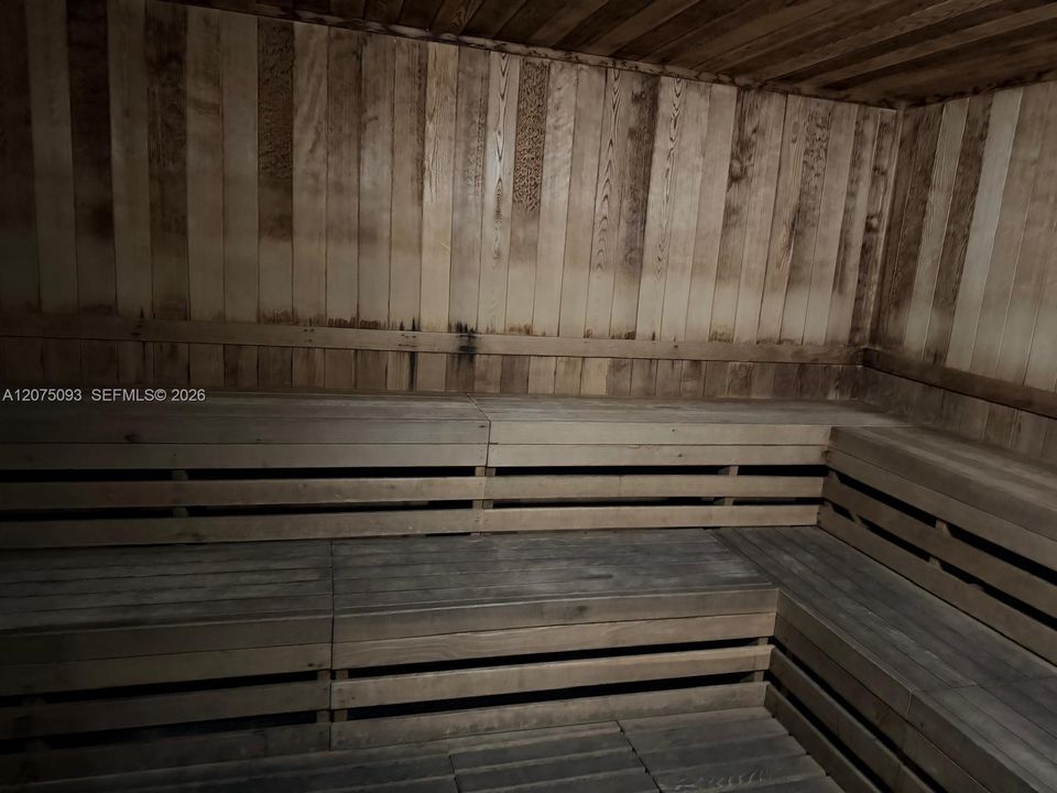 En Venta: $370,000 (0 camas, 1 baños, 580 Pies cuadrados)