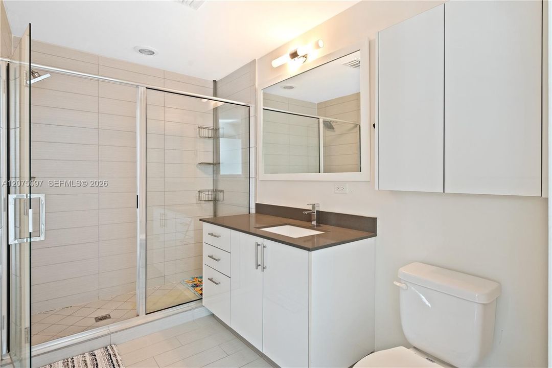 For Rent: $4,700 (2 beds, 2 baths, 1224 Square Feet)