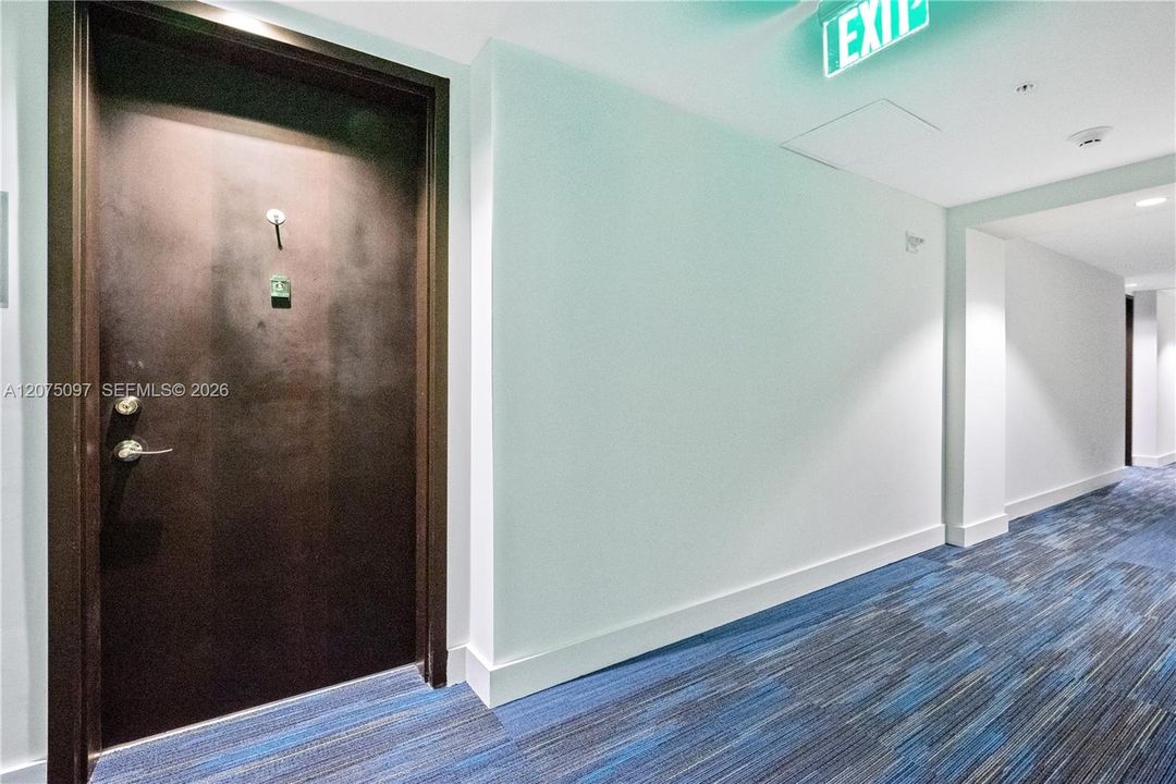 For Rent: $4,700 (2 beds, 2 baths, 1224 Square Feet)