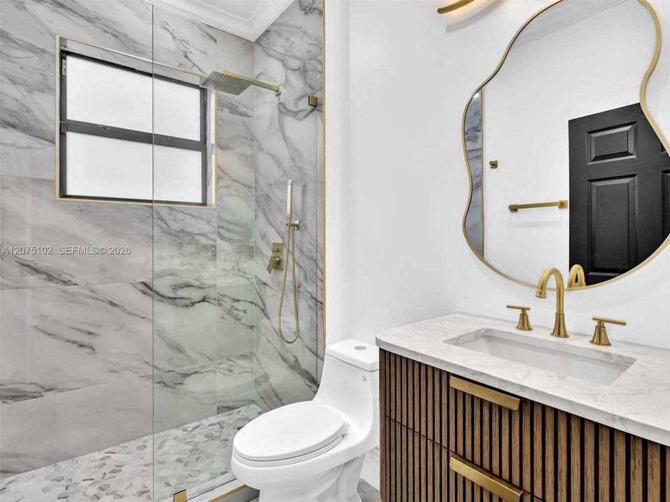 For Sale: $1,170,000 (5 beds, 3 baths, 2844 Square Feet)