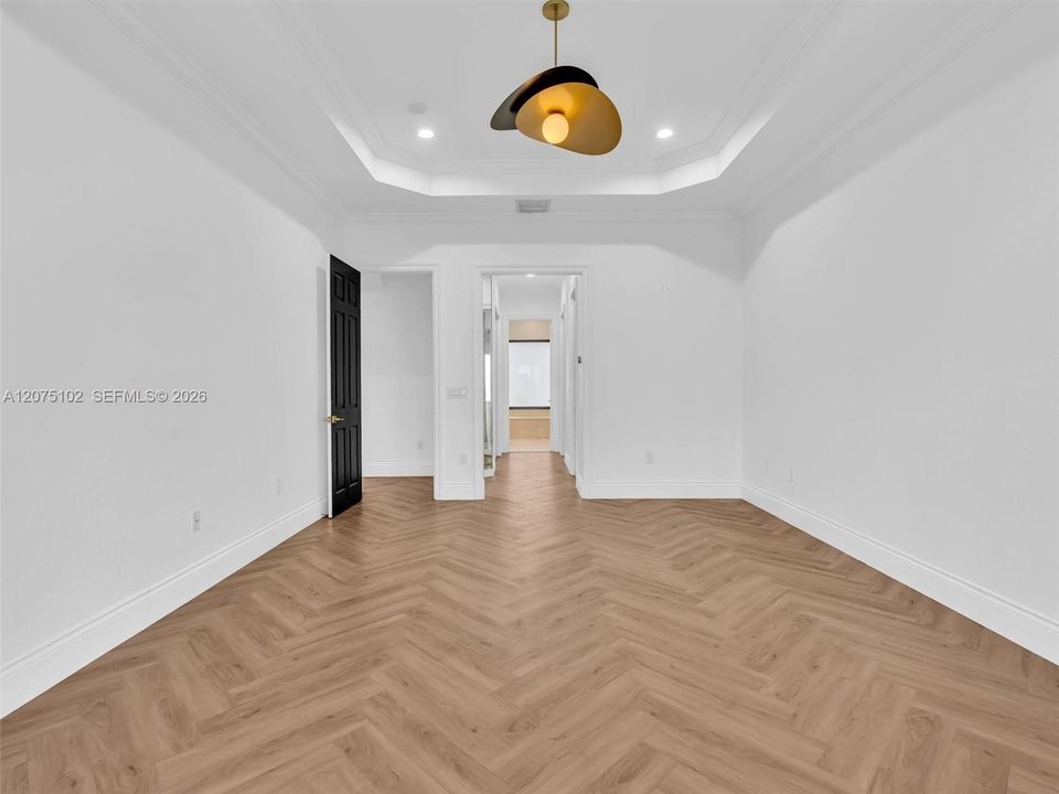For Sale: $1,170,000 (5 beds, 3 baths, 2844 Square Feet)