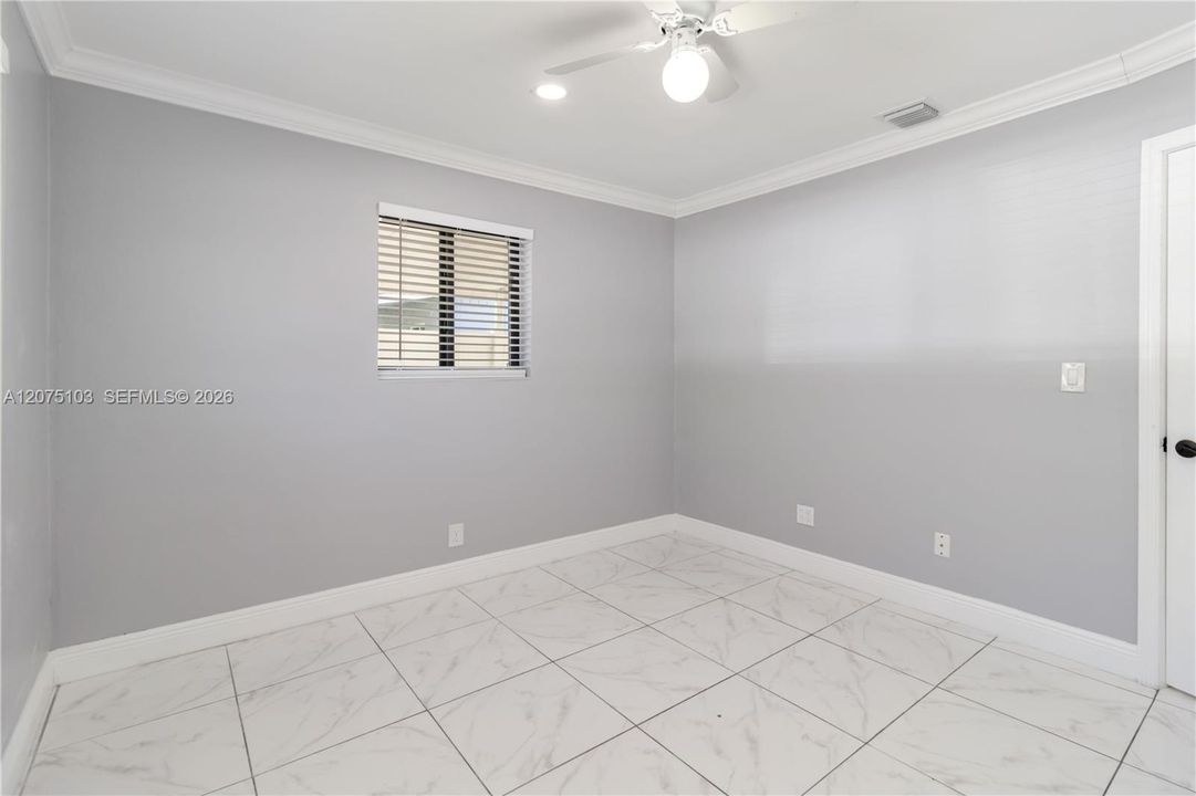 For Rent: $4,000 (3 beds, 2 baths, 1761 Square Feet)