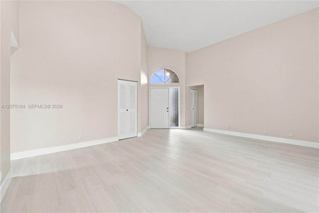 На продажу: $495,000 (3 спален, 2 ванн, 1466 Квадратных фут)