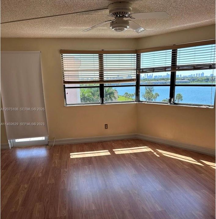 For Rent: $1,800 (1 beds, 1 baths, 1100 Square Feet)